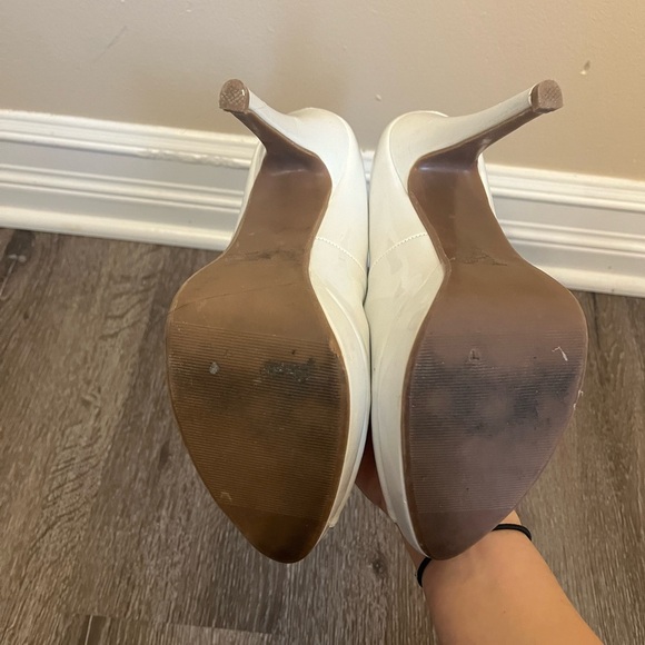 4 inch heels 👠 - Picture 4 of 9